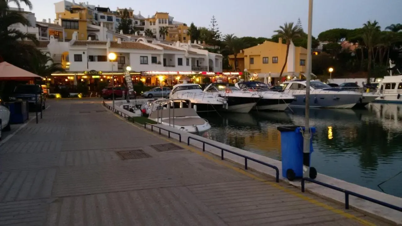 7 Ocean Point Apartment Sitio de Calahonda Spain