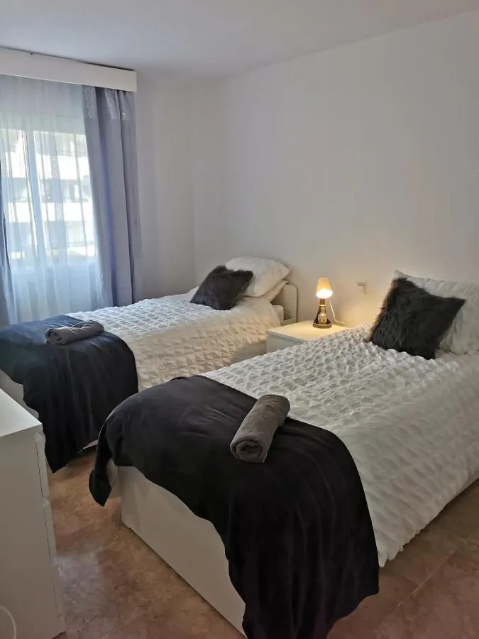 7 Ocean Point Apartment Sitio de Calahonda