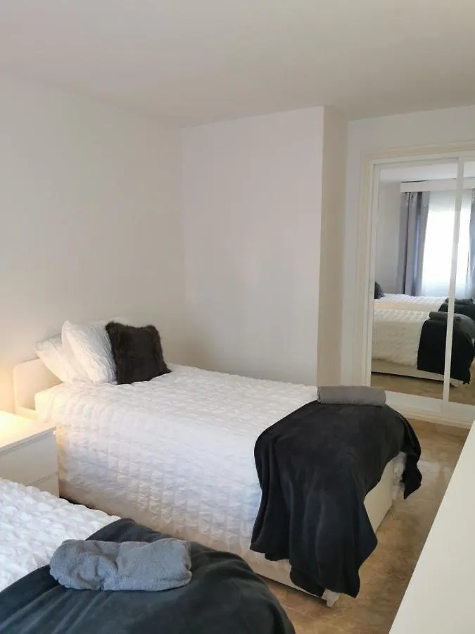7 Ocean Point Apartment Sitio de Calahonda